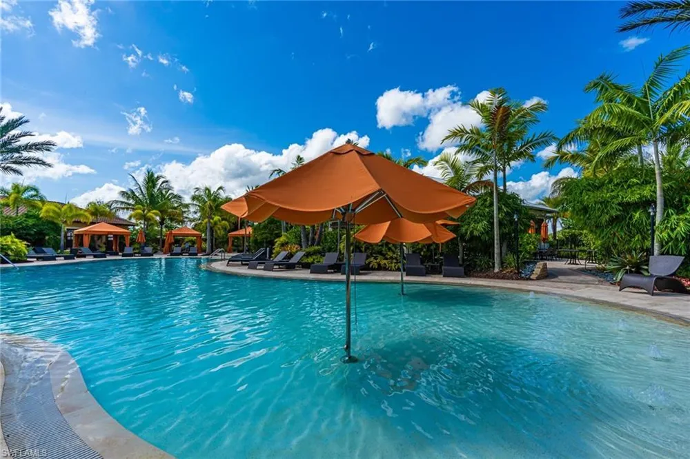 9419 Benvenuto Court #204 Naples, FL 34119