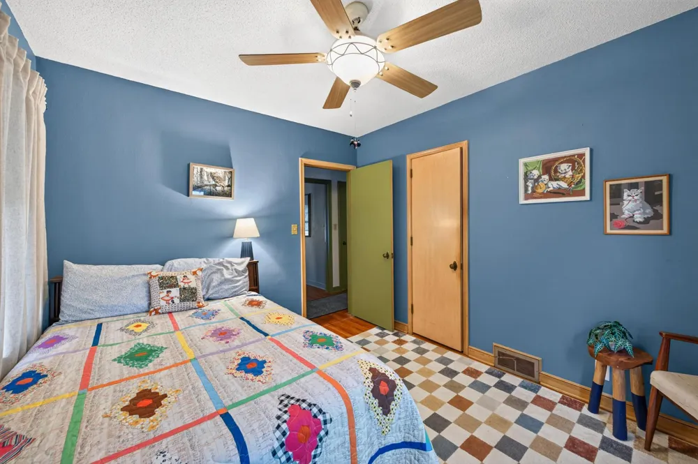 1156 Englewood Avenue Saint Paul, MN 55104