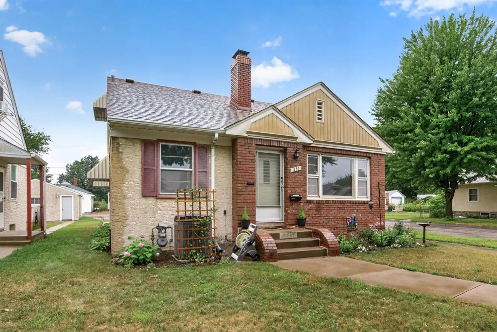 1156 Englewood Avenue Saint Paul, MN 55104
