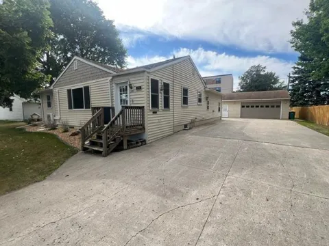 215 Central Avenue