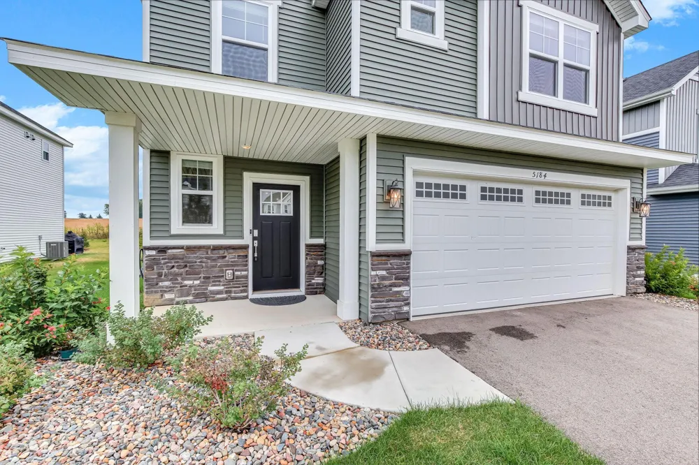 5184 Useppa Trail Woodbury, MN 55129