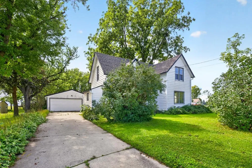 414 E Main Street Racine, MN 55967