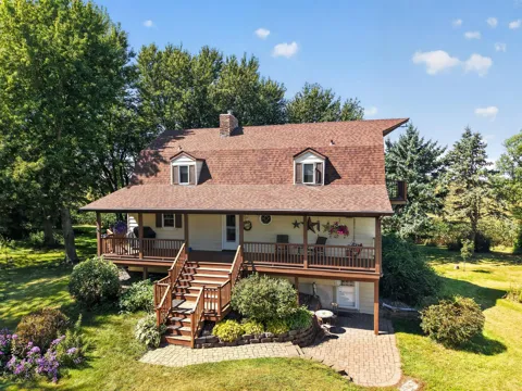 6119 County Road 10 SE