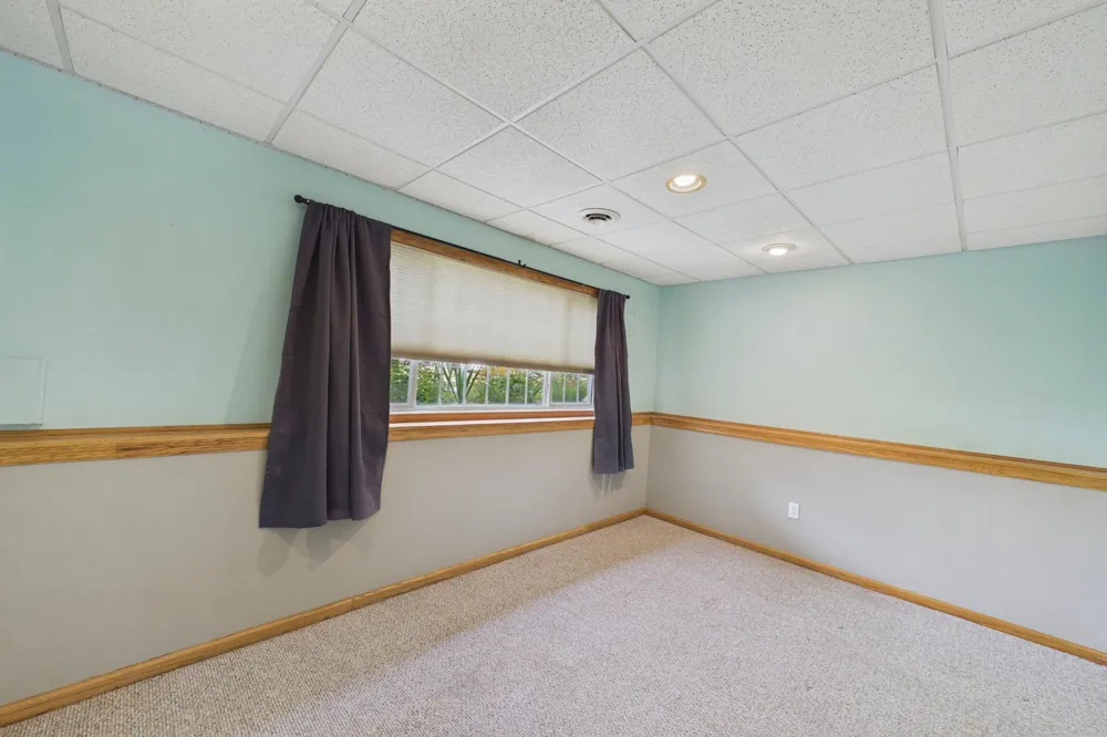 26245 Golden Avenue Wyoming, MN 55092