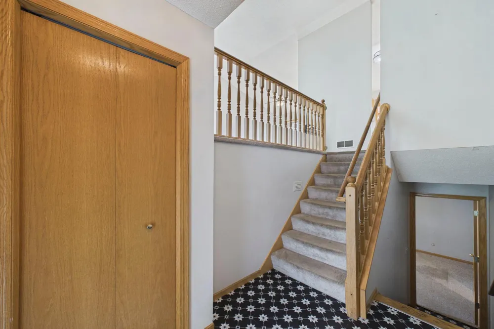 26245 Golden Avenue Wyoming, MN 55092