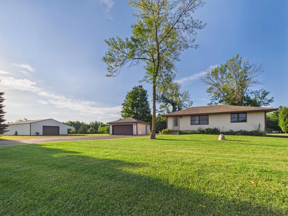 5341 425th Street Harris, MN 55032