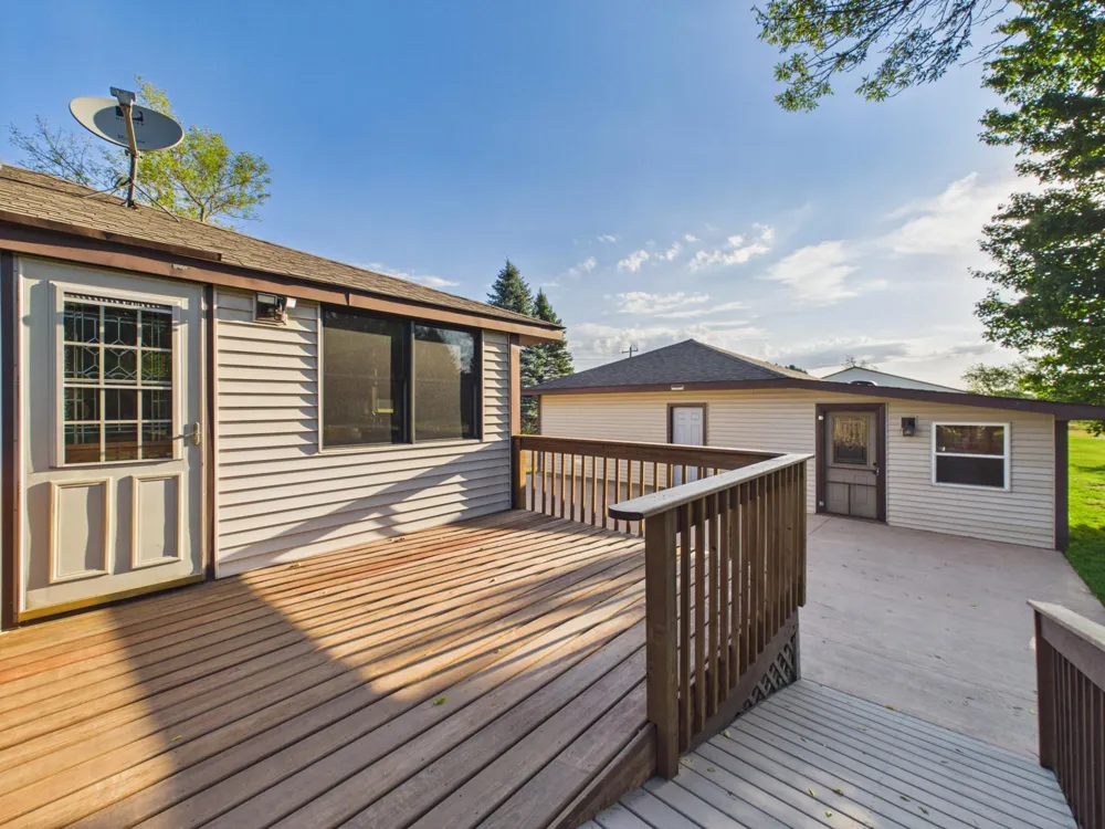 5341 425th Street Harris, MN 55032