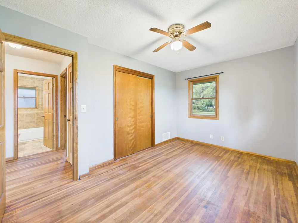 5341 425th Street Harris, MN 55032