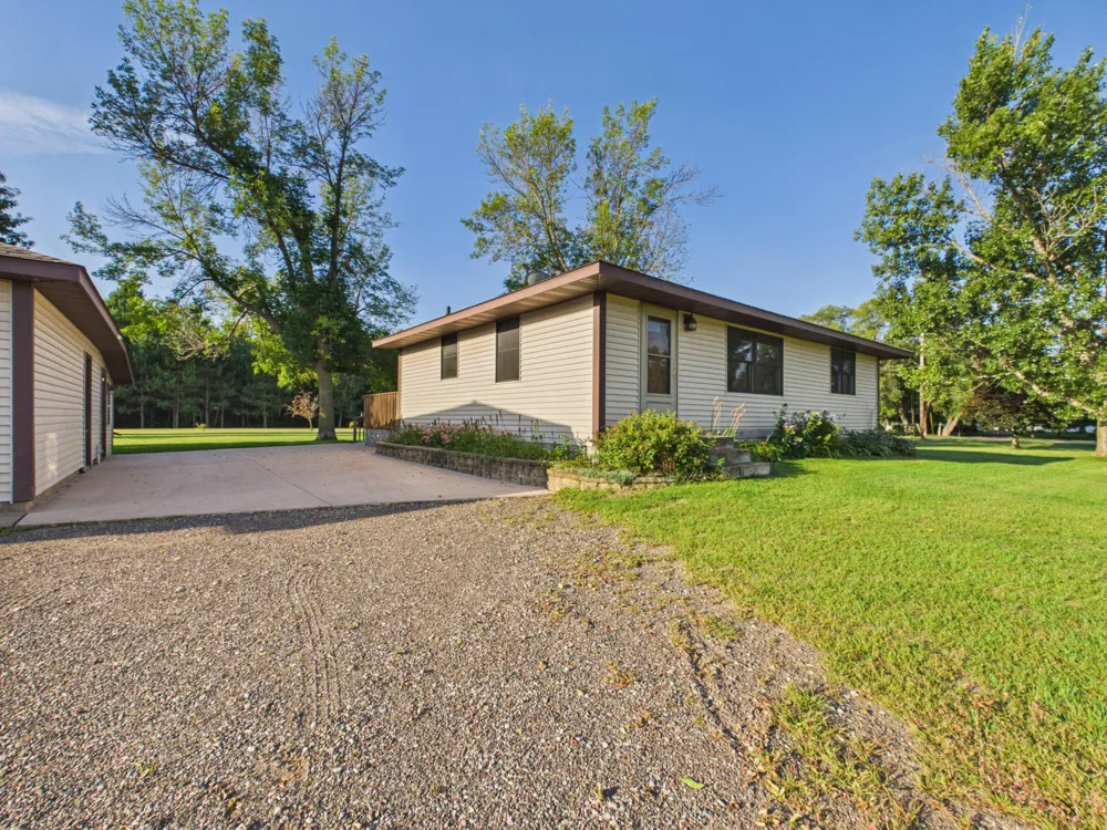 5341 425th Street Harris, MN 55032