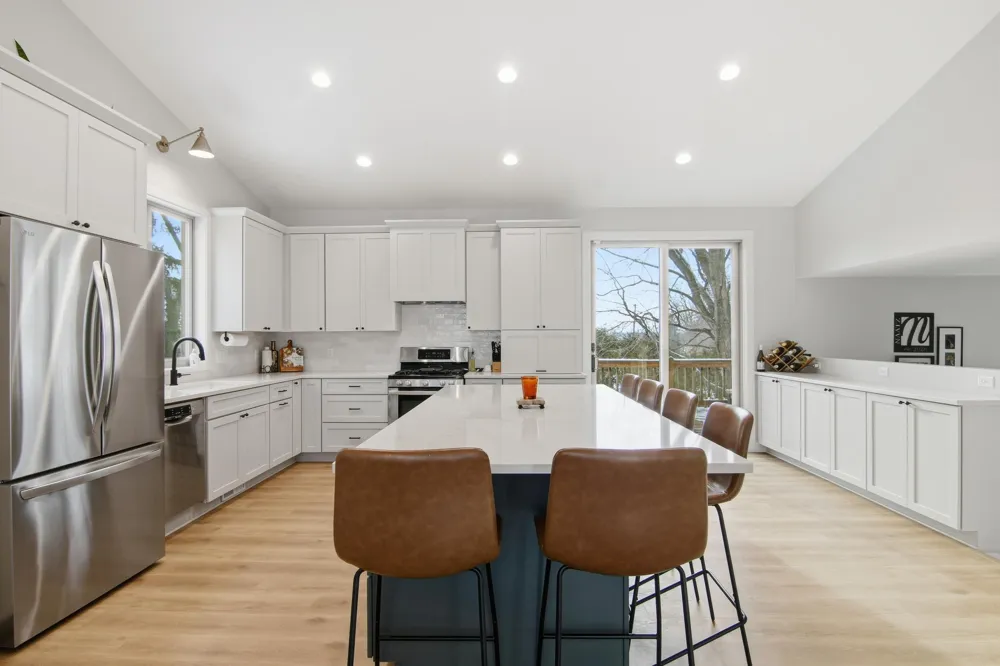 9953 Starlight Drive Woodbury, MN 55125