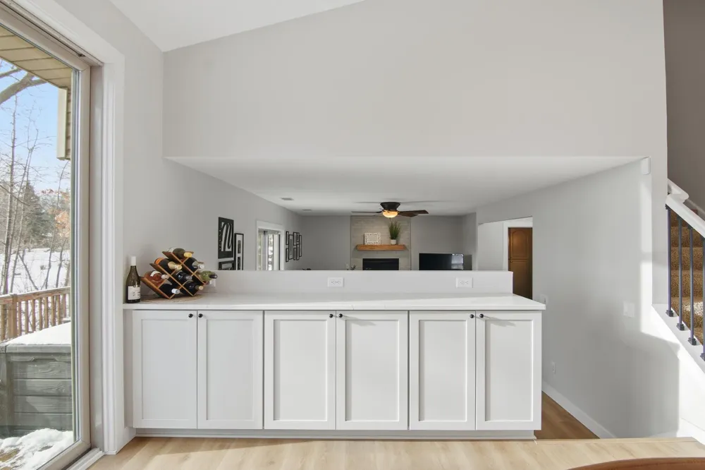 9953 Starlight Drive Woodbury, MN 55125