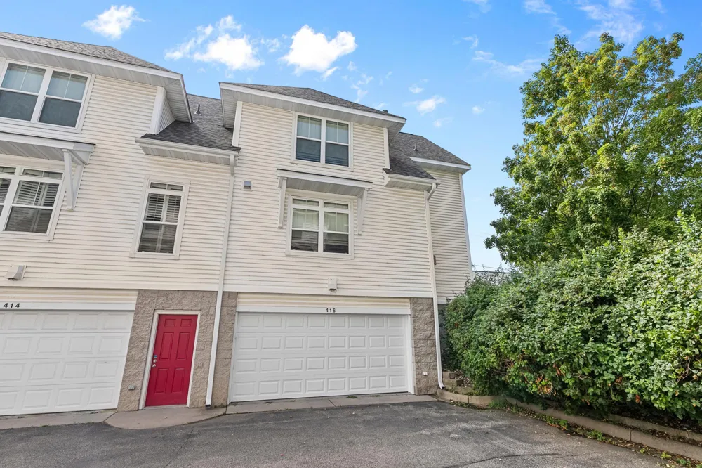 416 Duke Street Saint Paul, MN 55102