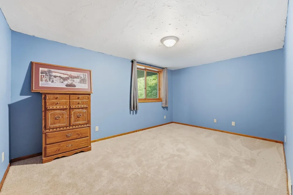 3287 Spruce Trail SW Prior Lake, MN 55372