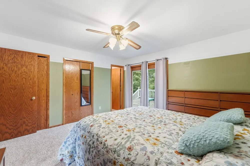 3287 Spruce Trail SW Prior Lake, MN 55372