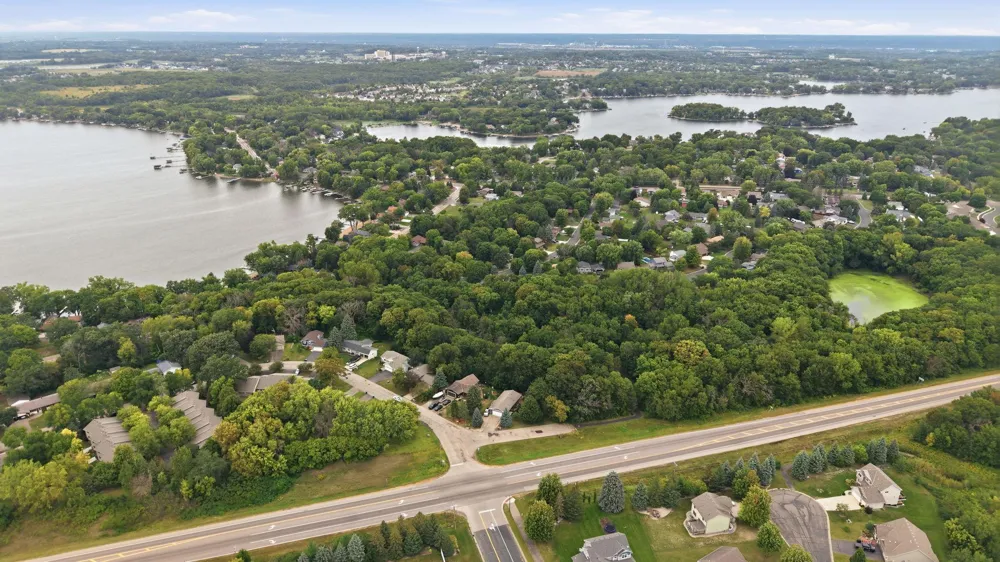 3287 Spruce Trail SW Prior Lake, MN 55372