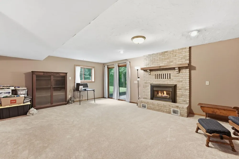 3287 Spruce Trail SW Prior Lake, MN 55372