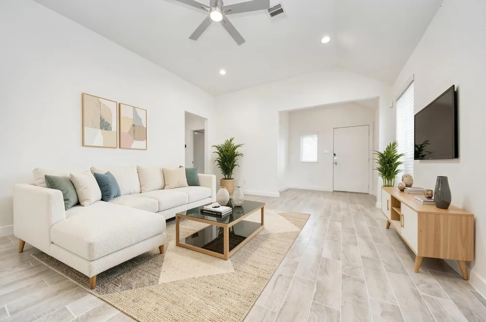 18534 Athena Flower Drive Fresno, TX 77545