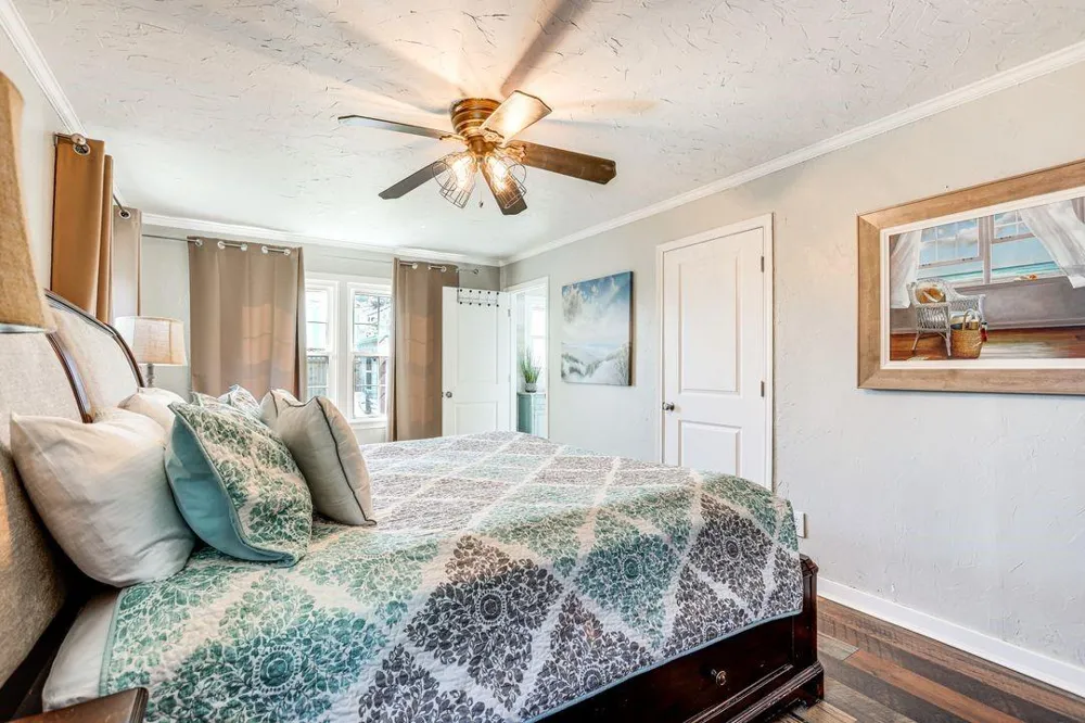 3917 Avenue P 1/2 Galveston, TX 77550