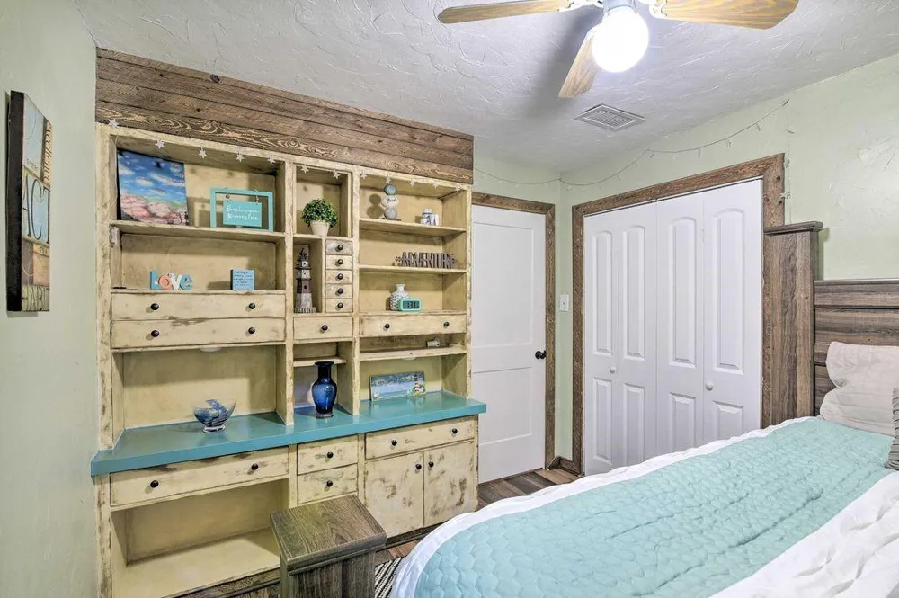 3917 Avenue P 1/2 Galveston, TX 77550