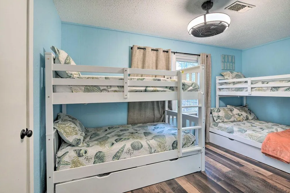 3917 Avenue P 1/2 Galveston, TX 77550
