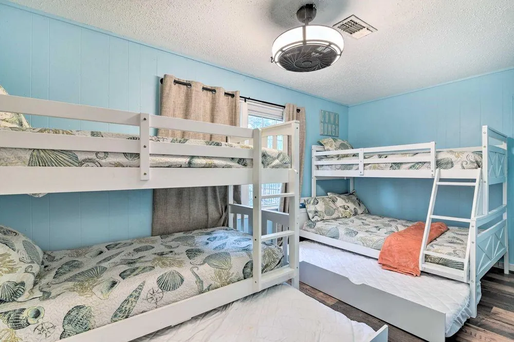 3917 Avenue P 1/2 Galveston, TX 77550