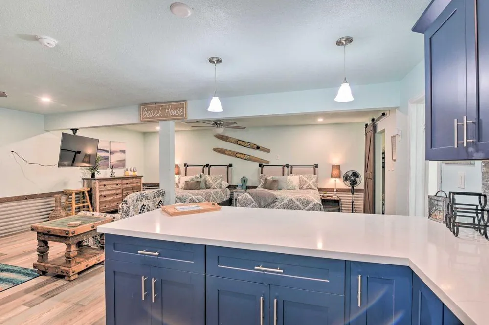 3917 Avenue P 1/2 Galveston, TX 77550