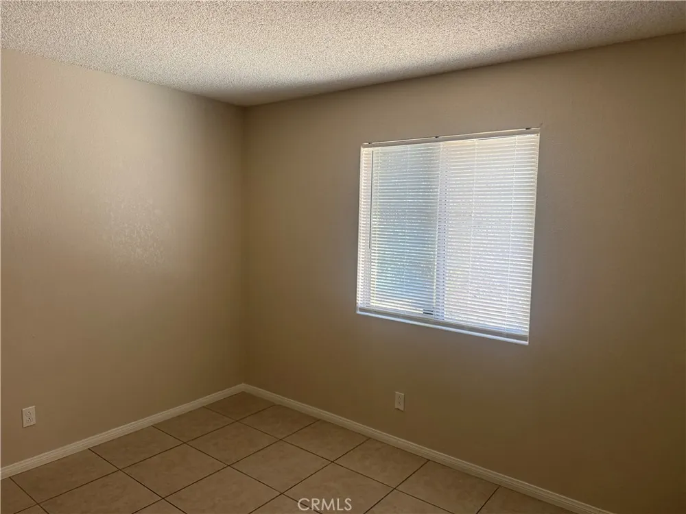 74017 Cactus 29 Palms, CA 92277