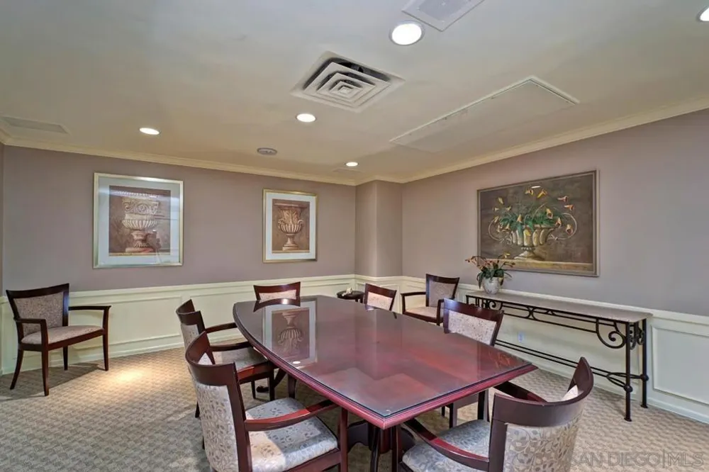 939 Coast BLVD #4H La Jolla, CA 92037