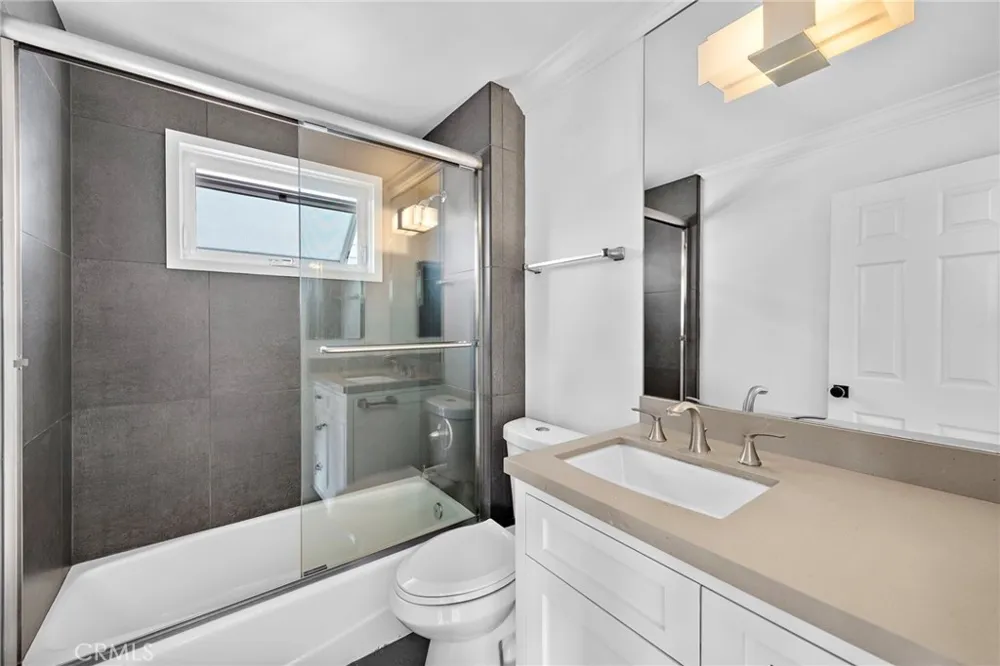 31907 Crestwood Place Laguna Beach, CA 92651
