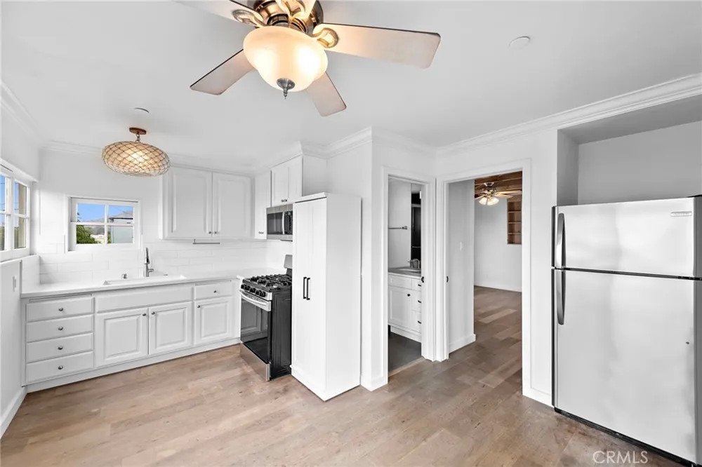 31907 Crestwood Place Laguna Beach, CA 92651