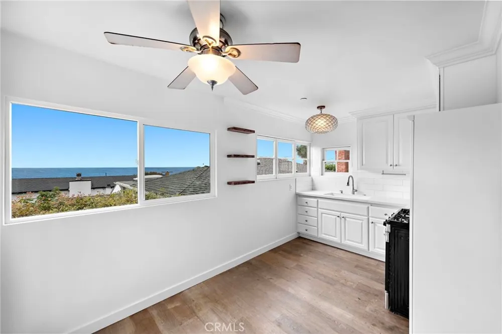 31907 Crestwood Place Laguna Beach, CA 92651