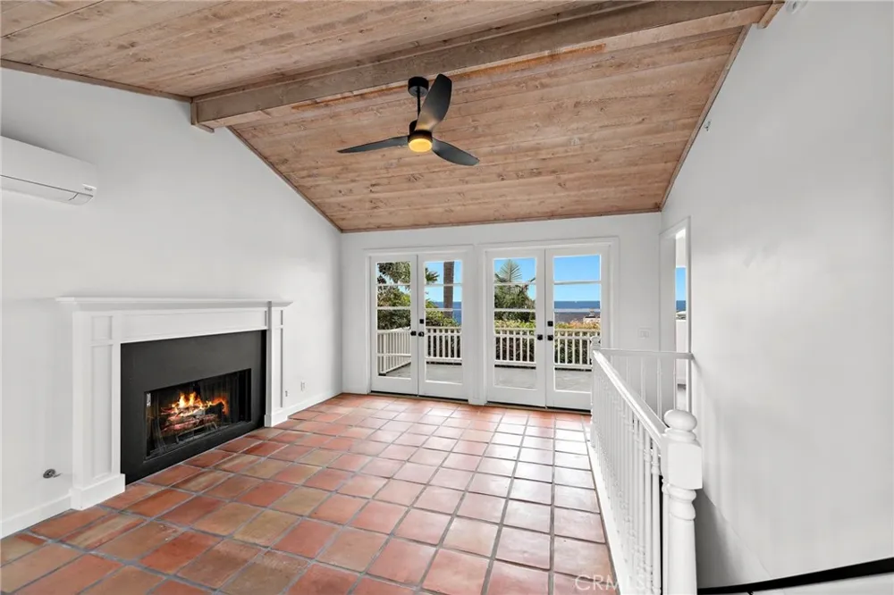 31907 Crestwood Place Laguna Beach, CA 92651