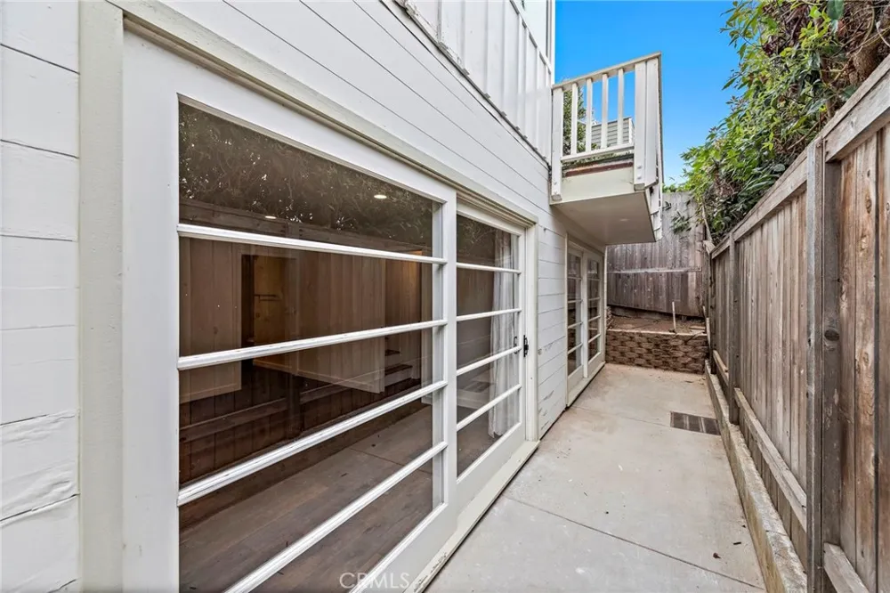 31907 Crestwood Place Laguna Beach, CA 92651