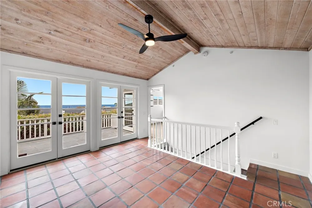 31907 Crestwood Place Laguna Beach, CA 92651