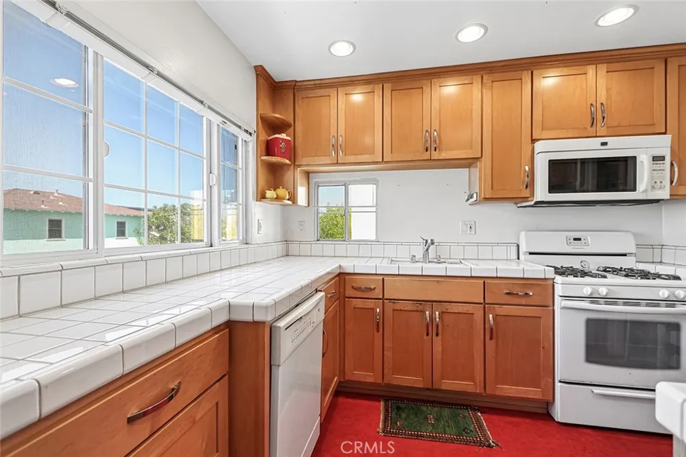 1808 Highland Avenue Manhattan Beach, CA 90266