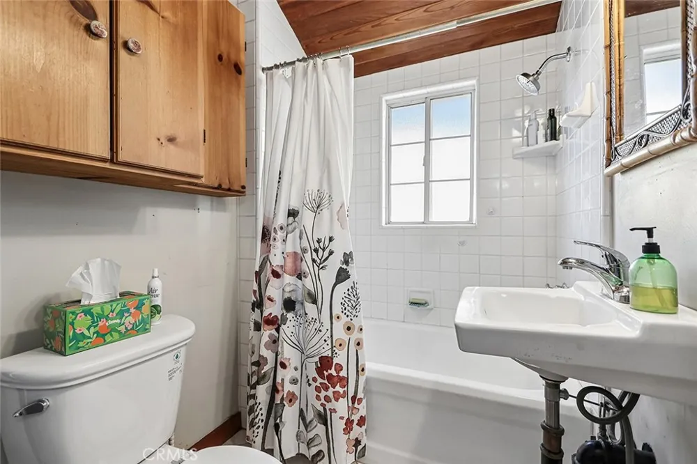 1808 Highland Avenue Manhattan Beach, CA 90266