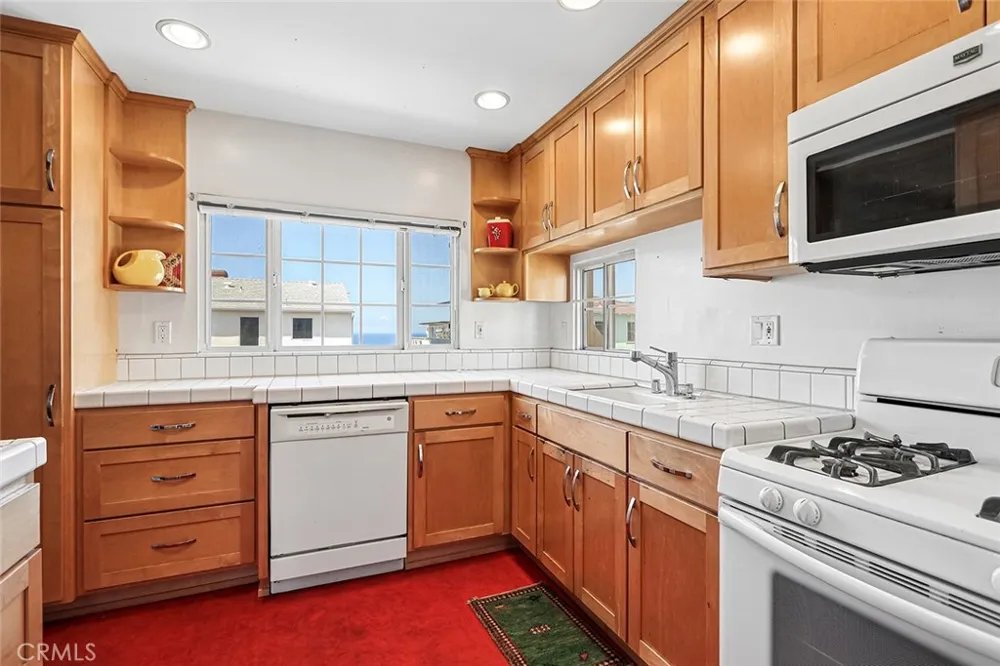 1808 Highland Avenue Manhattan Beach, CA 90266