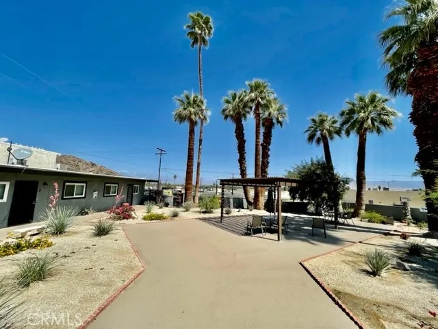 36947 Melrose Drive #E Cathedral City, CA 92234