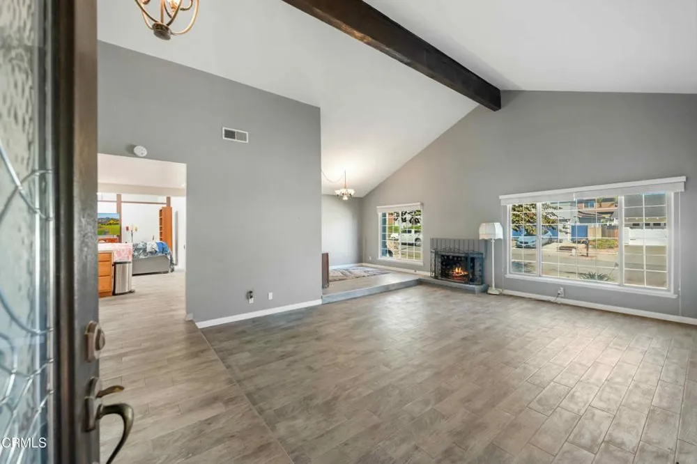 2717 Carlmont Place Simi Valley, CA 93065