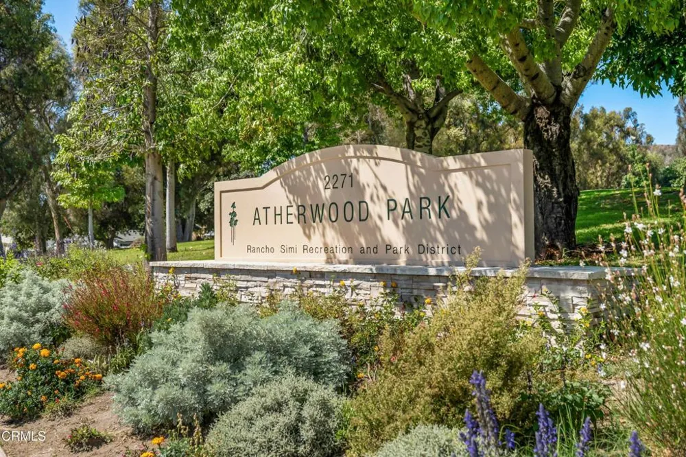 2717 Carlmont Place Simi Valley, CA 93065
