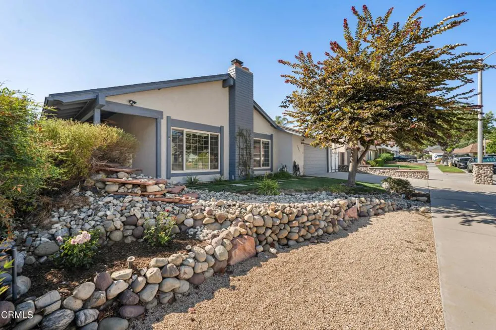 2717 Carlmont Place Simi Valley, CA 93065