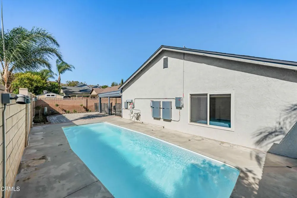 2717 Carlmont Place Simi Valley, CA 93065