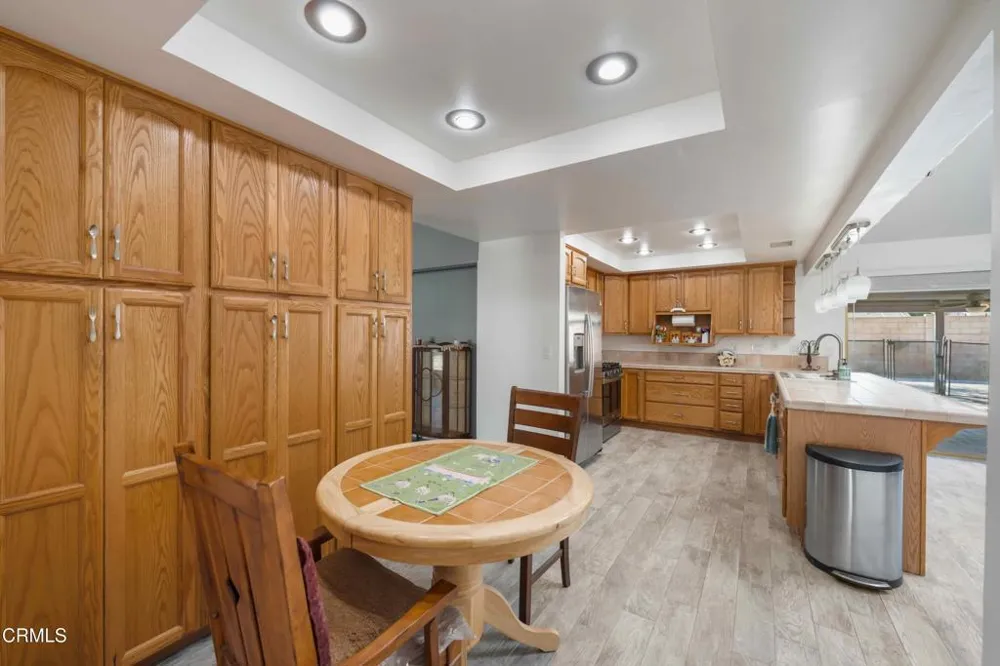 2717 Carlmont Place Simi Valley, CA 93065