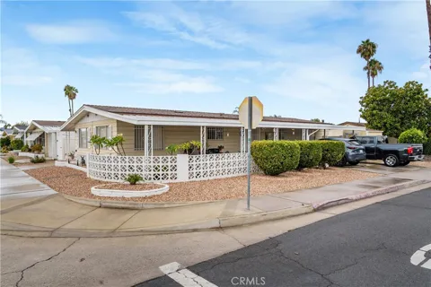 925 S Palm
