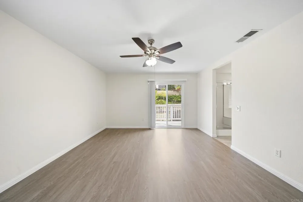 1242 Via Contessa San Marcos, CA 92069