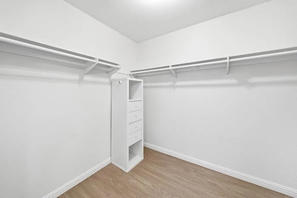 1242 Via Contessa San Marcos, CA 92069