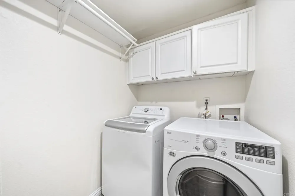 1242 Via Contessa San Marcos, CA 92069