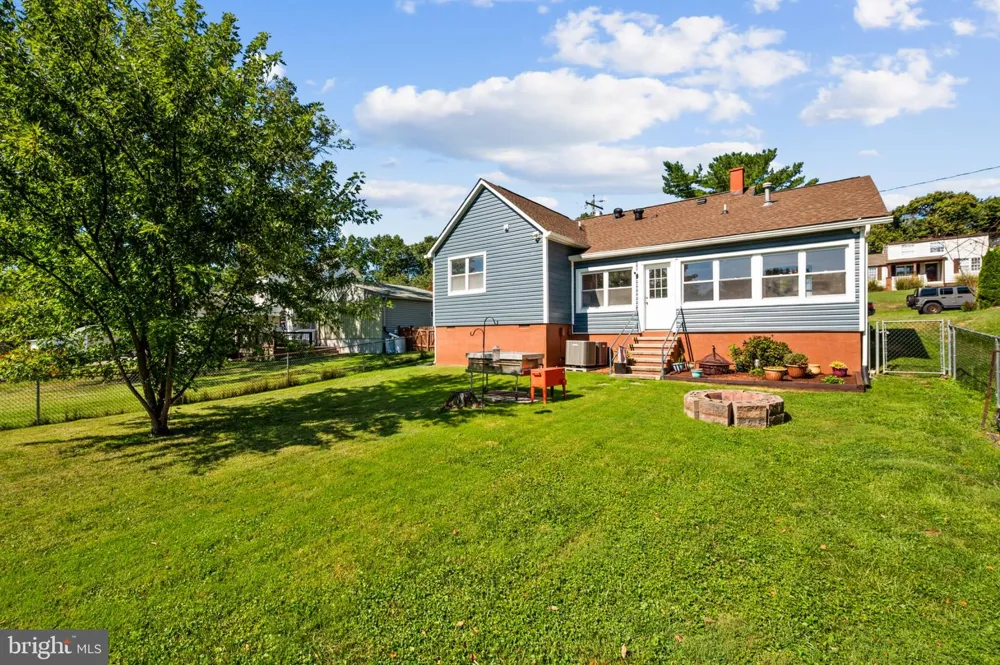 9209 BRYANT AVENUE Laurel, MD 20723
