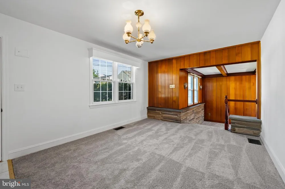 9209 BRYANT AVENUE Laurel, MD 20723