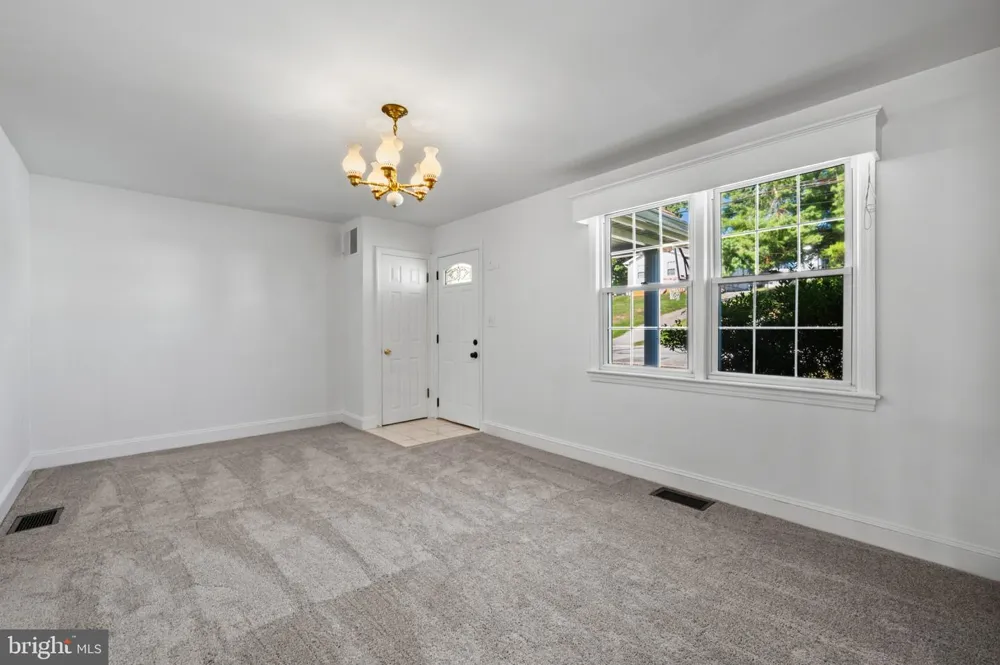9209 BRYANT AVENUE Laurel, MD 20723